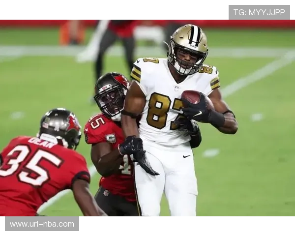 加时赛战术争议：巨人500码进攻却因两次花哨达阵未转化胜局