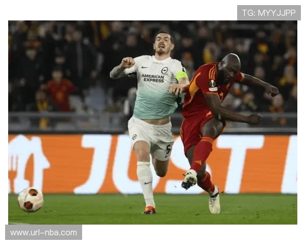 萨索洛防线连续失误,罗马前锋多夫比克梅开二度